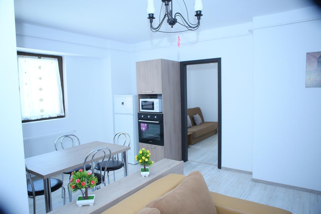 Rcc Apartaments Focsani Ngoại thất bức ảnh